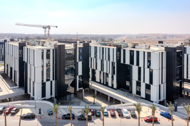 «هايد بارك العقارية للتطوير» تطلق مرحلة جديدة من بيزنس ديستريكت في القاهرة الجديدة 1 «هايد بارك العقارية للتطوير» تطلق مرحلة جديدة من بيزنس ديستريكت في القاهرة الجديدة