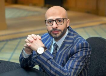 الصحفي «وليد فاروق» يقدم برنامج «عيار ٢٤» على «صدى البلد