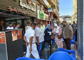 تحرير 18 محضر لمطاعم مخالفة بالمحاور  المركزيةوميدان الحصرى  بمدينة ٦ اكتوبر