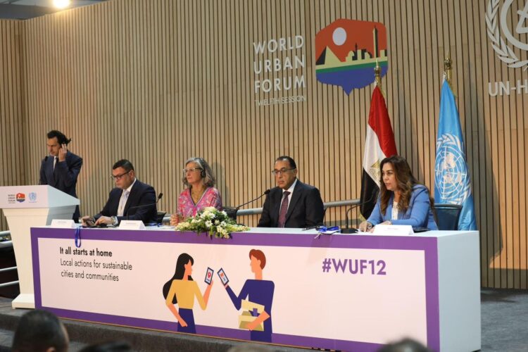 منال عوض المنتدى فرصة لوضع حلول فعالة لحل مشكلة تغير المناخ التى تواجه العالم 1 منال عوض المنتدى فرصة لوضع حلول فعالة لحل مشكلة تغير المناخ التى تواجه العالم