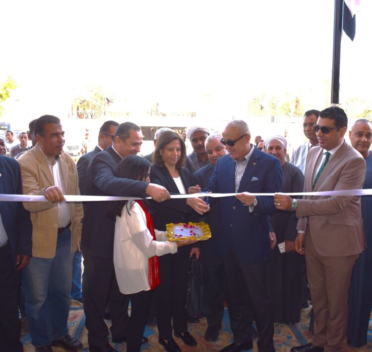 مؤسسة إي اف چي للتنمية الاجتماعية تفتتح مدرسة "رواد المستقبل" بالأقصر، لتوفير فرص تعليمية ملائمة للفئات الأكثر احتياجًا 1 مؤسسة إي اف چي للتنمية الاجتماعية تفتتح مدرسة “رواد المستقبل” بالأقصر، لتوفير فرص تعليمية ملائمة للفئات الأكثر احتياجًا