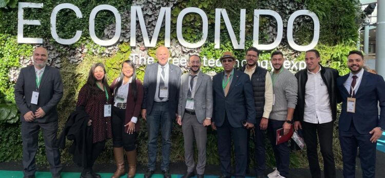 العيسوي في لقائه مع بوركليني نستهدف إقامة استثمارات مصرية إيطالية في افريقيا ضمن خطة ماتي