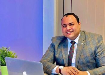 أسامة زرعي: موجة تراجع الأسعار صحية والتضخم الورقة الرابحة في رحلة صعود الذهب