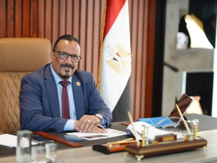 في إطار توجيهات الرئيس عبد الفتاح السيسي، رئيس جمهورية مصر العربية، بأهمية تعزيز التعاون العربي الإفريقي المشترك في كافة المجالات التنموية 1 في إطار توجيهات الرئيس عبد الفتاح السيسي، رئيس جمهورية مصر العربية، بأهمية تعزيز التعاون العربي الإفريقي المشترك في كافة المجالات التنموية