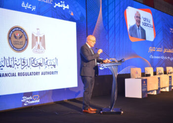 أحمد صبور يكشف موعد ونسبة طرح الأهلي صبور في البورصة