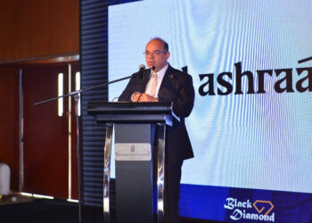 محمد فريد هيئة المجتمعات العمرانية أصدرت سندات توريق تزيد على 40 مليار جنيه