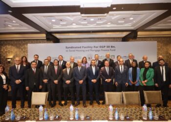 تحالف مصرفى من 11 بنكاً بقيادة بنك مصر والبنك الأهلى المصرى لتمويل مشروعات لصالح صندوق الإسكان الاجتماعي ودعم التمويل العقارى بقيمة 50 مليار جنيه 1 تحالف مصرفى من 11 بنكاً بقيادة بنك مصر والبنك الأهلى المصرى لتمويل مشروعات لصالح صندوق الإسكان الاجتماعي ودعم التمويل العقارى بقيمة 50 مليار جنيه