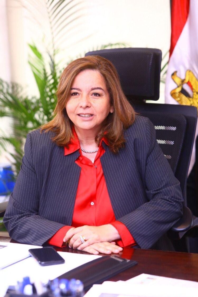 مي عبد الحميد: ثمن كراسة الشروط ٣٠٠ جنيه فقط.. ولا تدفعوا مبالغ إضافية تحت أي مسمى 1 مي عبد الحميد: ثمن كراسة الشروط ٣٠٠ جنيه فقط.. ولا تدفعوا مبالغ إضافية تحت أي مسمى