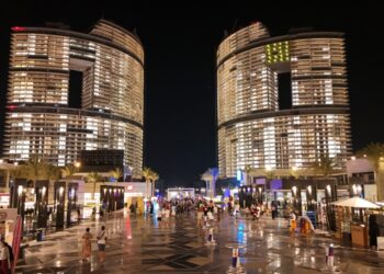 بالعلمين الجديدة نورث سكوير مول وجهة فريدة تجمع بين التسوق والترفيه لتعزيز توطين السكان طوال العام