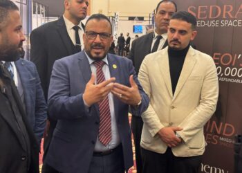 البستانى يفتتح معرض تارجت مصر العقارى .. ويؤكد المعارض أداة جيدة لتسويق المنتجات العقارية