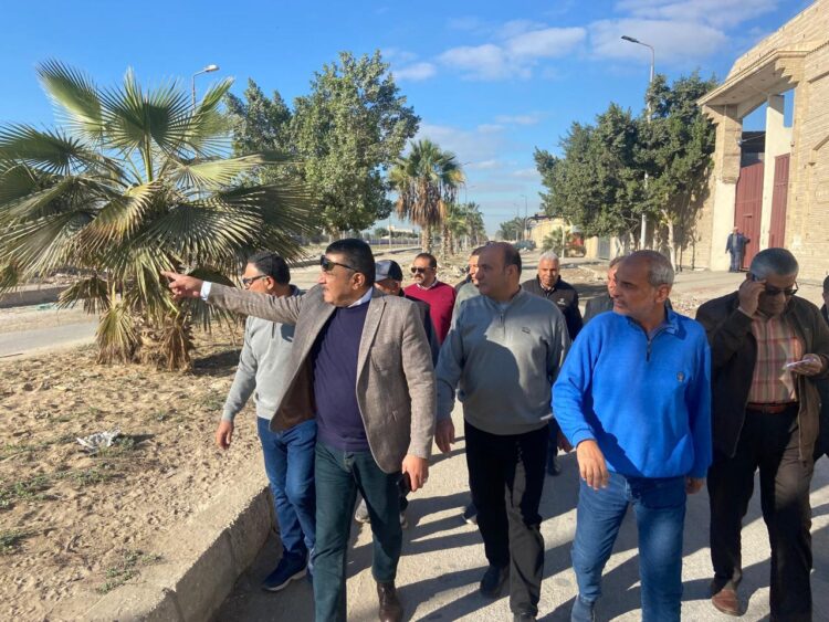 وزير الإسكان: مواصلة تنفيذ أعمال التطوير ورفع الكفاءة بالمناطق الصناعية بمدن دمياط الجديدة والسويس الجديدة والعاشر 1 وزير الإسكان: مواصلة تنفيذ أعمال التطوير ورفع الكفاءة بالمناطق الصناعية بمدن دمياط الجديدة والسويس الجديدة والعاشر