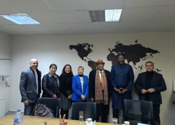 “الدولي لرجال الأعمال” يناقش مع الحسين با و”سولت” التعاون المصري الغرب أفريقي في المستحضرات الطبية للاحتياجات الخاصة