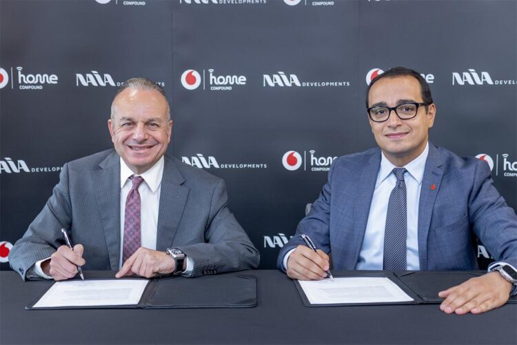 "نايا للتطوير العقاري" تتعاقد مع "فودافون – مصر" لتوفير خدمات "Triple Play" داخل مختلف مشروعاتها 1 “نايا للتطوير العقاري” تتعاقد مع “فودافون – مصر” لتوفير خدمات “Triple Play” داخل مختلف مشروعاتها