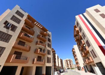 وزير الإسكان:غدابدء حجز وحدات إدارية بمساحة 100م2 للبيع بمدينة الخارجة بالوادي الجديد