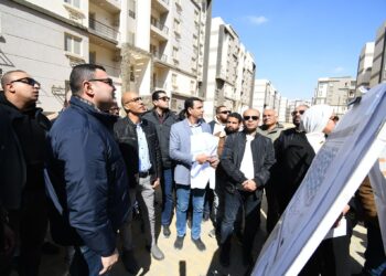وزير الإسكان يتابع سير الأعمال بمشروعات المرافق والإسكان والطرق بمدينة القاهرة الجديدة ..ويتفقد مشروع “سكن مصر” بأرض المعارض