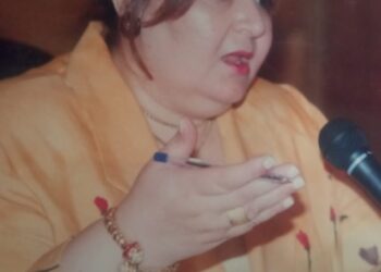 انتقادات واسعة لنقل تبعية مصانع مستحضرات التجميل إلى هيئة الدواء