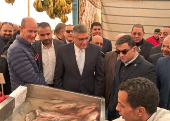 برعاية مجلس الأمناء محافظ الجيزة يفتتح معرض «أهلًا رمضان » بأكتوبر الجديدة