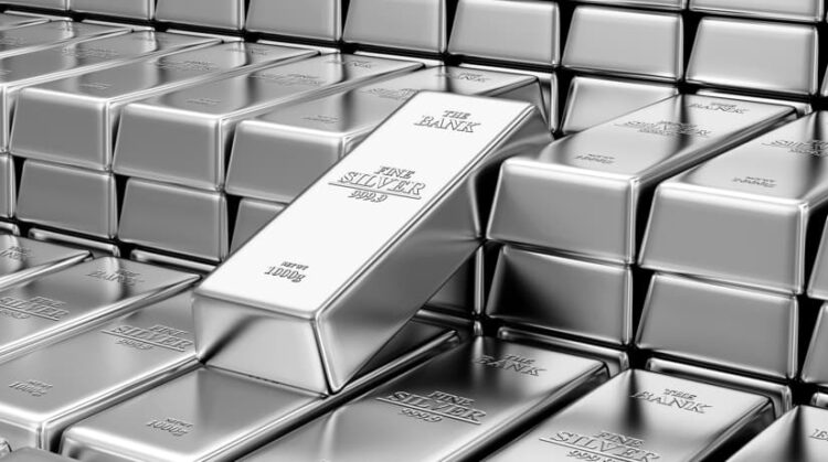 الملاذ الآمن: الغلاء يضغط على جيوب  المصريين والفضة بديل منطقي