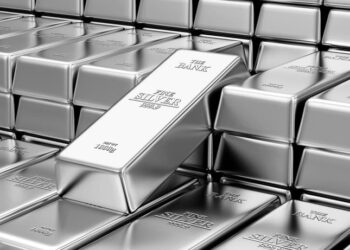«الملاذ الآمن»: الفضة تتراجع مع انحسار التوترات وتحول المستثمرين نحو السندات