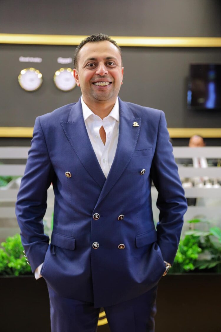 جون لوكا: منطقة الشرق الأوسط تشتعل.. والذهب يعيد تشكيل خريطة الأسواق العالمية والمحلية 1 جون لوكا: منطقة الشرق الأوسط تشتعل.. والذهب يعيد تشكيل خريطة الأسواق العالمية والمحلية