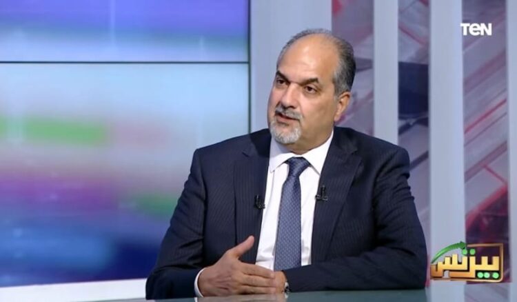 “أيمن عبد الحميد في برنامج بيزنس: التمويل العقاري يثبت صموده رغم التحديات الاقتصادية”