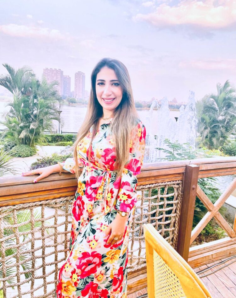 خبيرة عقارية : العلمين الجديدة تمثل قلب الحركة العقارية والسياحية في الساحل الشمالى 1 خبيرة عقارية : العلمين الجديدة تمثل قلب الحركة العقارية والسياحية في الساحل الشمالى