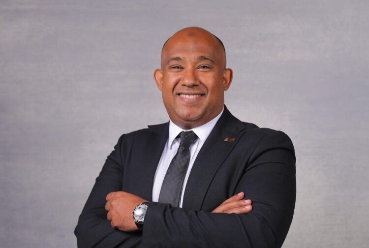 محمد عبد المعز : إيجاد مزايا فريدة للمباني الإدارية في العاصمة الإدارية الجديدة يعزز قدراتها التنافسية 1 محمد عبد المعز : إيجاد مزايا فريدة للمباني الإدارية في العاصمة الإدارية الجديدة يعزز قدراتها التنافسية