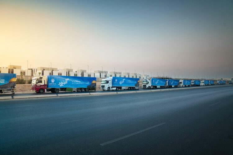 مؤسسة الجود عضو التحالف الوطني للعمل الأهلي تطلق القافلة الاغاثية الـ 11 لغزة بـ 26 الف كرتونة مواد غذائية 1 مؤسسة الجود عضو التحالف الوطني للعمل الأهلي تطلق القافلة الاغاثية الـ 11 لغزة بـ 26 الف كرتونة مواد غذائية