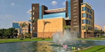 جامعة بدر تطلق برنامج ماجيستير إدارة الأعمال MBA بالتعاون مع جامعتي حلوان و تورفيرجاتا الإيطالية 2 جامعة بدر تطلق برنامج ماجيستير إدارة الأعمال MBA بالتعاون مع جامعتي حلوان و تورفيرجاتا الإيطالية