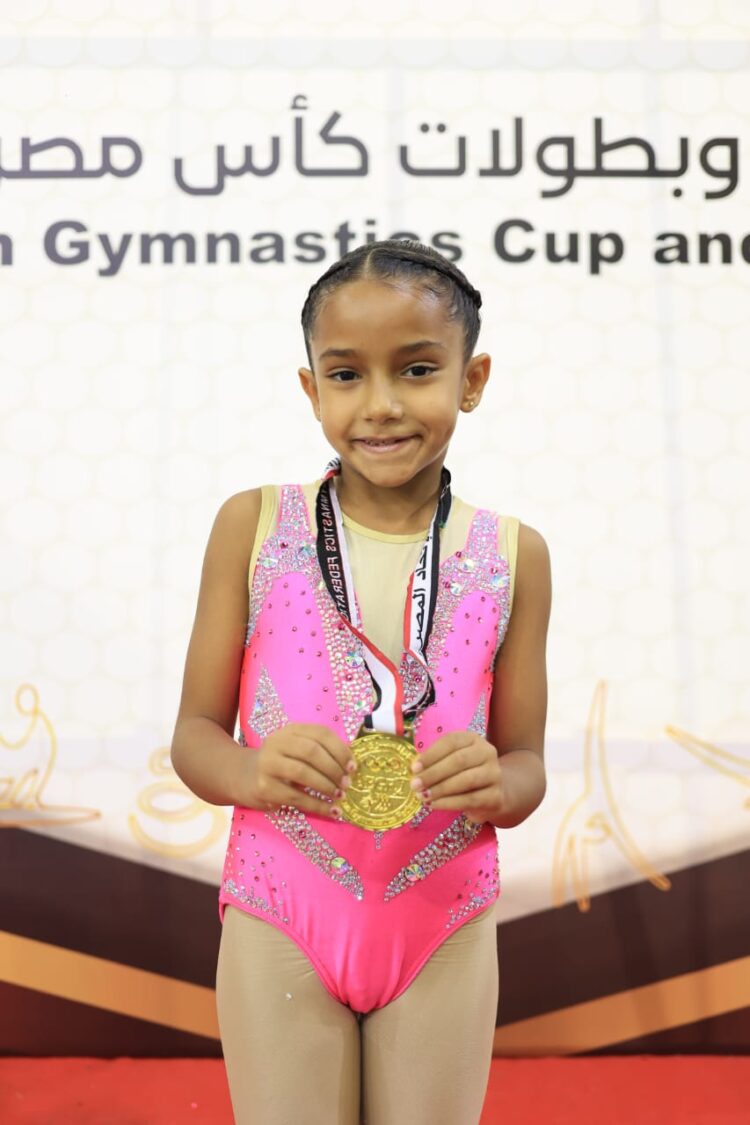 فريدة محمد سعدي تتألق في بطولة كأس مصر للجمباز برعاية "مصر للتأمين" باستاد القاهرة 1 فريدة محمد سعدي تتألق في بطولة كأس مصر للجمباز برعاية “مصر للتأمين” باستاد القاهرة