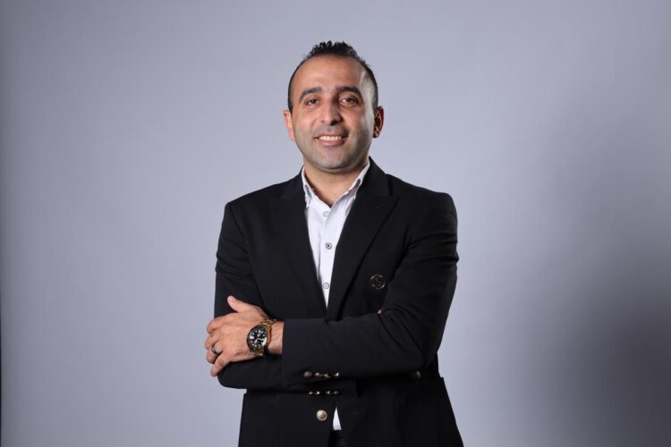 هارون عبد الغني رئيسًا للقطاع التجاري بشركة «Squares Developments» بسجل مبيعات يتجاوز الـ100 مليار جنيه 1 هارون عبد الغني رئيسًا للقطاع التجاري بشركة «Squares Developments» بسجل مبيعات يتجاوز الـ100 مليار جنيه