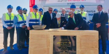 "استثمارات تتجاوز 500 مليون جنيه بيت اللوجيستيات تدشّن أولى مشروعات المثلث الذهبي بمدينة سفاجا" 2 “استثمارات تتجاوز 500 مليون جنيه بيت اللوجيستيات تدشّن أولى مشروعات المثلث الذهبي بمدينة سفاجا”