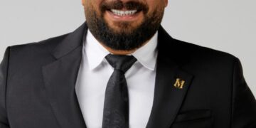 تعيين كريم مأمون رئيسًا تنفيذيًا لشركة ميركون للتطوير العقاري واستثمارات تتجاوز 40 مليار جنيه 4 تعيين كريم مأمون رئيسًا تنفيذيًا لشركة ميركون للتطوير العقاري واستثمارات تتجاوز 40 مليار جنيه