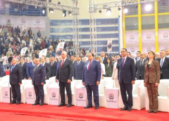 حشود تدعم مرشحي الجبهة الوطنية بالقائمة الوطنية والفردي في احتفالية انتخابية وطنية 10 حشود تدعم مرشحي الجبهة الوطنية بالقائمة الوطنية والفردي في احتفالية انتخابية وطنية