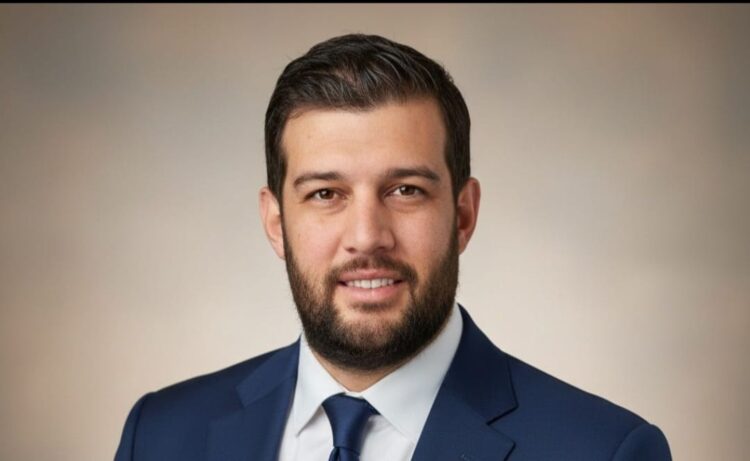 «تسلا للتطوير» تعلن تعيين علاء الشيخ رئيسًا للقطاع التجاري لتعزيز استراتيجياتها للتوسع والنمو 1 «تسلا للتطوير» تعلن تعيين علاء الشيخ رئيسًا للقطاع التجاري لتعزيز استراتيجياتها للتوسع والنمو