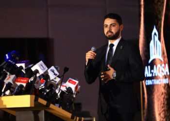 رئيس الشركة: حصول مشروع «VIRA» على القرار الوزاري يؤكد جدية «توب كابي للتطوير» وحرصها على ثقة عملائها 10 رئيس الشركة: حصول مشروع «VIRA» على القرار الوزاري يؤكد جدية «توب كابي للتطوير» وحرصها على ثقة عملائها