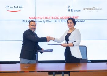 "Plug" تتوسع بشبكات شحن السيارات الكهربائية في المجمعات السكنية بمصر 10 “Plug” تتوسع بشبكات شحن السيارات الكهربائية في المجمعات السكنية بمصر