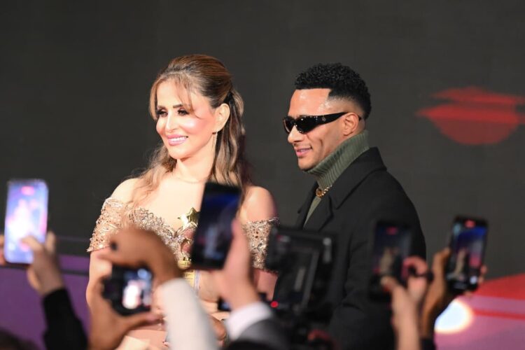 الاعلامية داليا المتبولي تكشف أسرار وكواليس تكريم النجوم فى "ملتقي التميز والابداع" 1 الاعلامية داليا المتبولي تكشف أسرار وكواليس تكريم النجوم فى “ملتقي التميز والابداع”