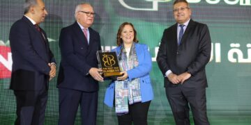 منة الله شركس تحصد جائزة THE BEST IN BUSINESS ضمن قائمة الأكثر تأثيرا فى الاقتصاد خلال 2025