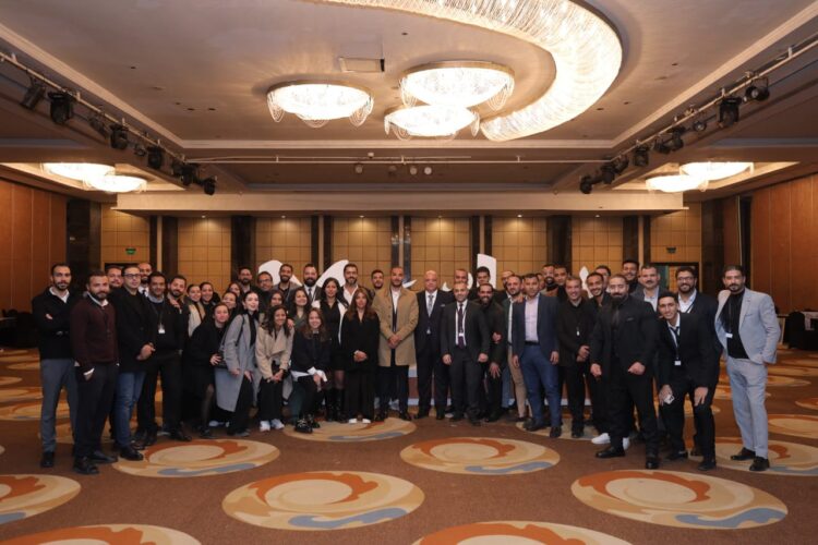 شراكة رؤية وصورة… «AEMP» تتولى تنفيذ المحتوى الإبداعي لثلاثة من أكبر مشروعات «LARZ»