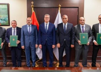 تحالف مصرفي يضم QNB مصر وCIB وبنك القاهرة لتمويل مشترك بقيمة 140 مليون دولار أمريكي لشركة العلمين لمنتجات السيليكون