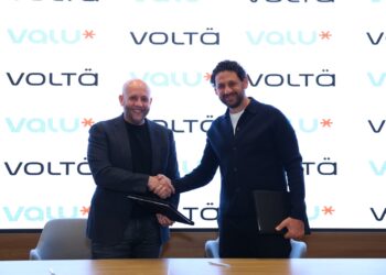 ڤاليو و «ڤولتة» توقعان اتفاقية شراكة لتمويل شراء السيارات الكهربائية الخضراء والمصنعة محليًا في مصر