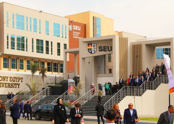 جامعة ساكسوني مصر” و”كيان” توقعان شراكة استراتيجية لتأهيل جيل جديد من مهندسي السيارات – بناة المستقبل