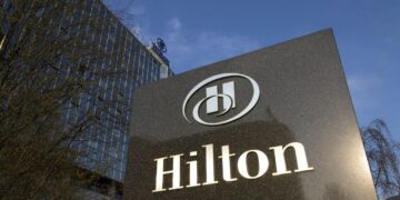 شركة "هيلتون العالمية" تنفي صلتها بمشروع "سيفيل سيفن ريزيدنس" في مصر 2 شركة “هيلتون العالمية” تنفي صلتها بمشروع “سيفيل سيفن ريزيدنس” في مصر