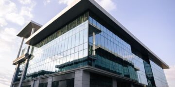 بنيان تعلن عن نتائج قوية لعام 2025 مع نمو ملحوظ في الإيرادات الإيجارية 2 بنيان تعلن عن نتائج قوية لعام 2025 مع نمو ملحوظ في الإيرادات الإيجارية