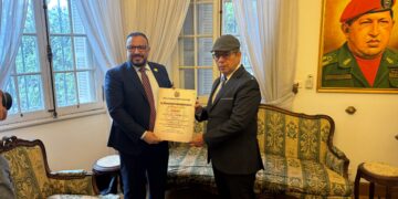 البستاني سفيرًا للنوايا الحسنة لفنزويلا