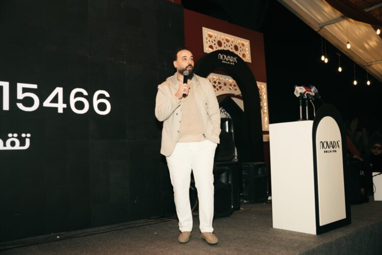 محمد منير يغني " في حتة لوحدى والنيل دا حكايتي " ضمن حملة تشويقية " لنوفارا هولدينج " 1 محمد منير يغني ” في حتة لوحدى والنيل دا حكايتي ” ضمن حملة تشويقية ” لنوفارا هولدينج “