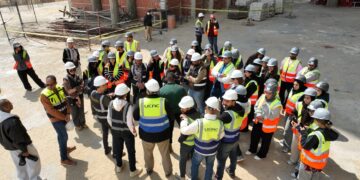 رادكس للتطوير العقاري تستقبل طلاب هندسة جامعة UH في زيارة ميدانية لمشروع "Agile" بالعاصمة الإدارية 2 رادكس للتطوير العقاري تستقبل طلاب هندسة جامعة UH في زيارة ميدانية لمشروع “Agile” بالعاصمة الإدارية