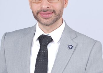 «مرصد الذهب»: تراجع الذهب والفضة مع صعود الدولار بعد تصريحات ترامب وتصاعد التوترات في الشرق الأوسط