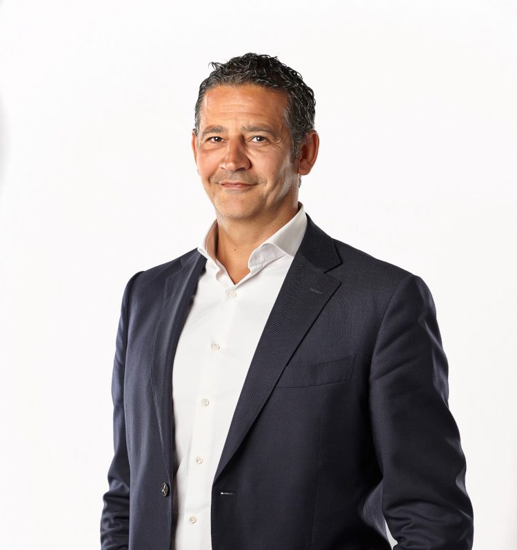 المهندس كريم ملش الرئيس التنفيذي لشركة M squared ضمن قائمة “CNBC عربية” لأبرز 100 قائد أعمال في 2026